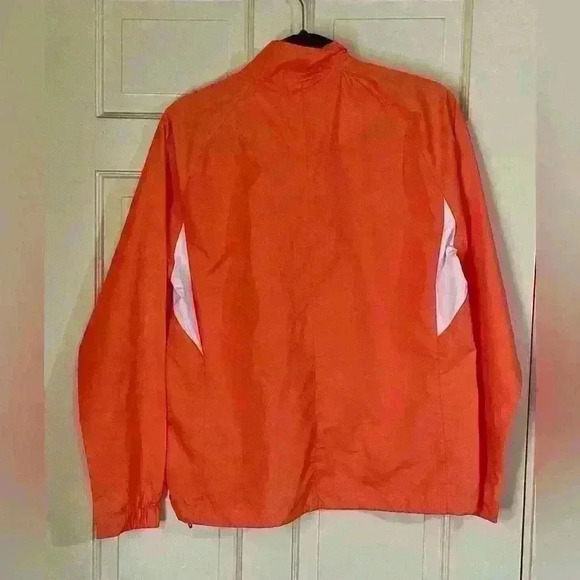 Nike Golf Jacket Medium Coral Pink 1/4 Zip Windbreaker Pockets Fit Storm Womens - Picture 2 of 10